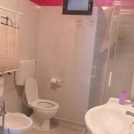 La Petite Maison *